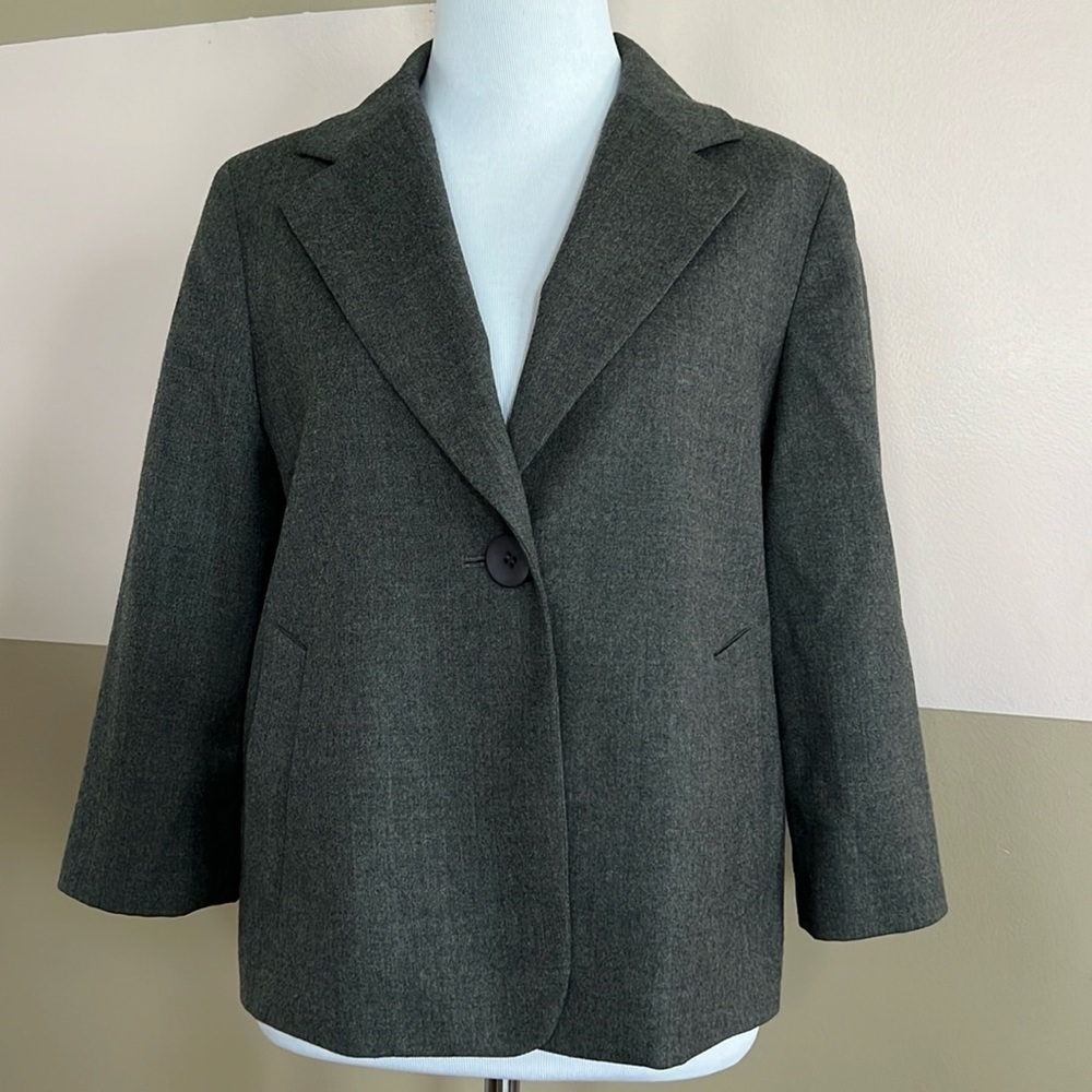 TALBOTS BLAZER size 8p